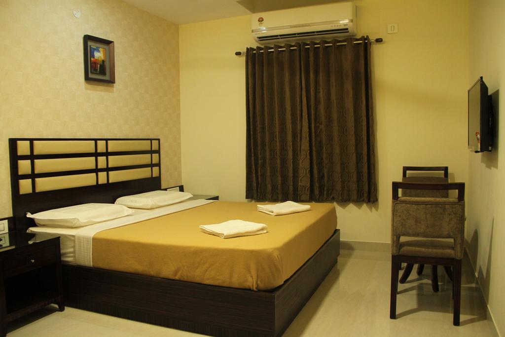 Hotel M.P Temples Inn กุมพาโกนัม ห้อง รูปภาพ