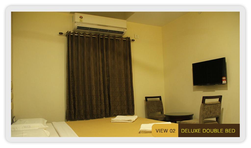 Hotel M.P Temples Inn กุมพาโกนัม ภายนอก รูปภาพ